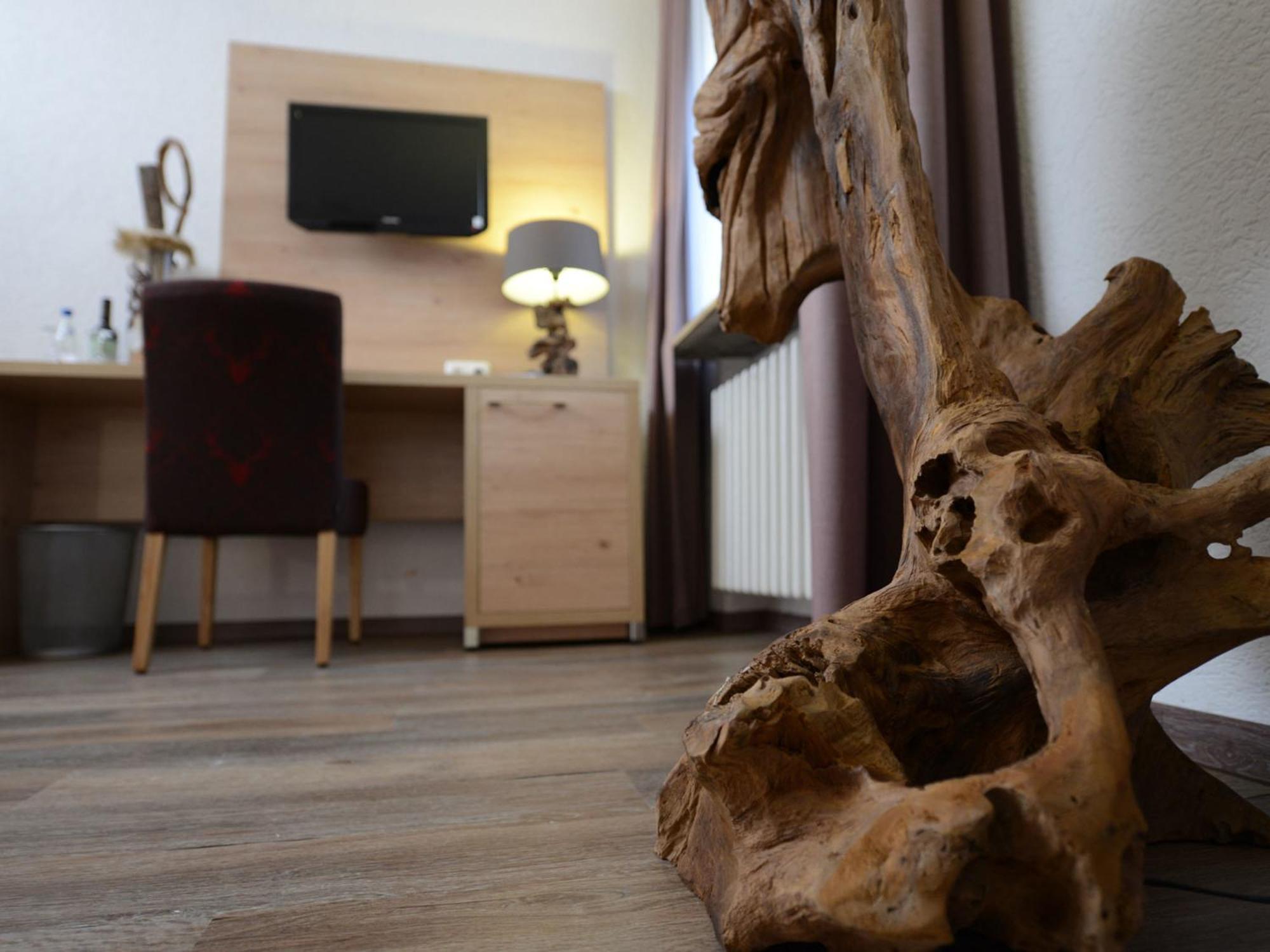 Land-Gut Hotel Zum Loewen Garni Marktheidenfeld Værelse billede